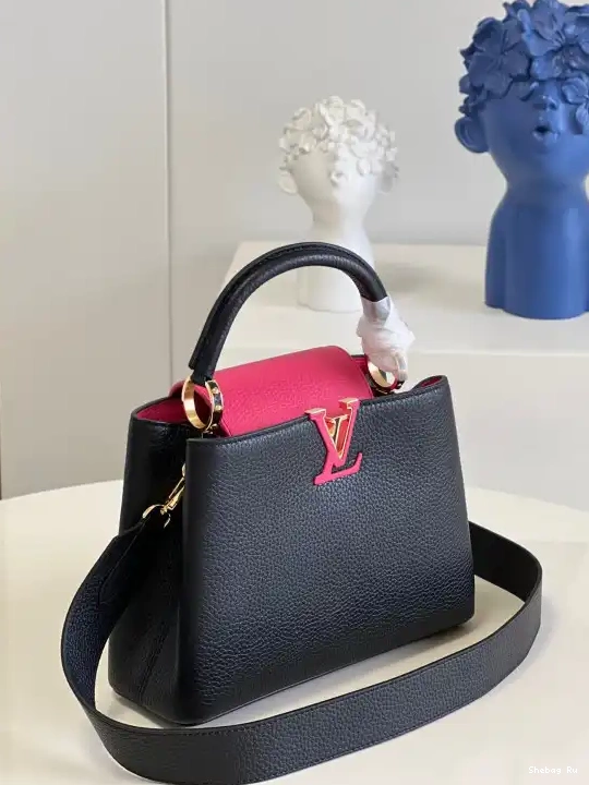 VUITTON BB LOUIS CAPUCINES 0519